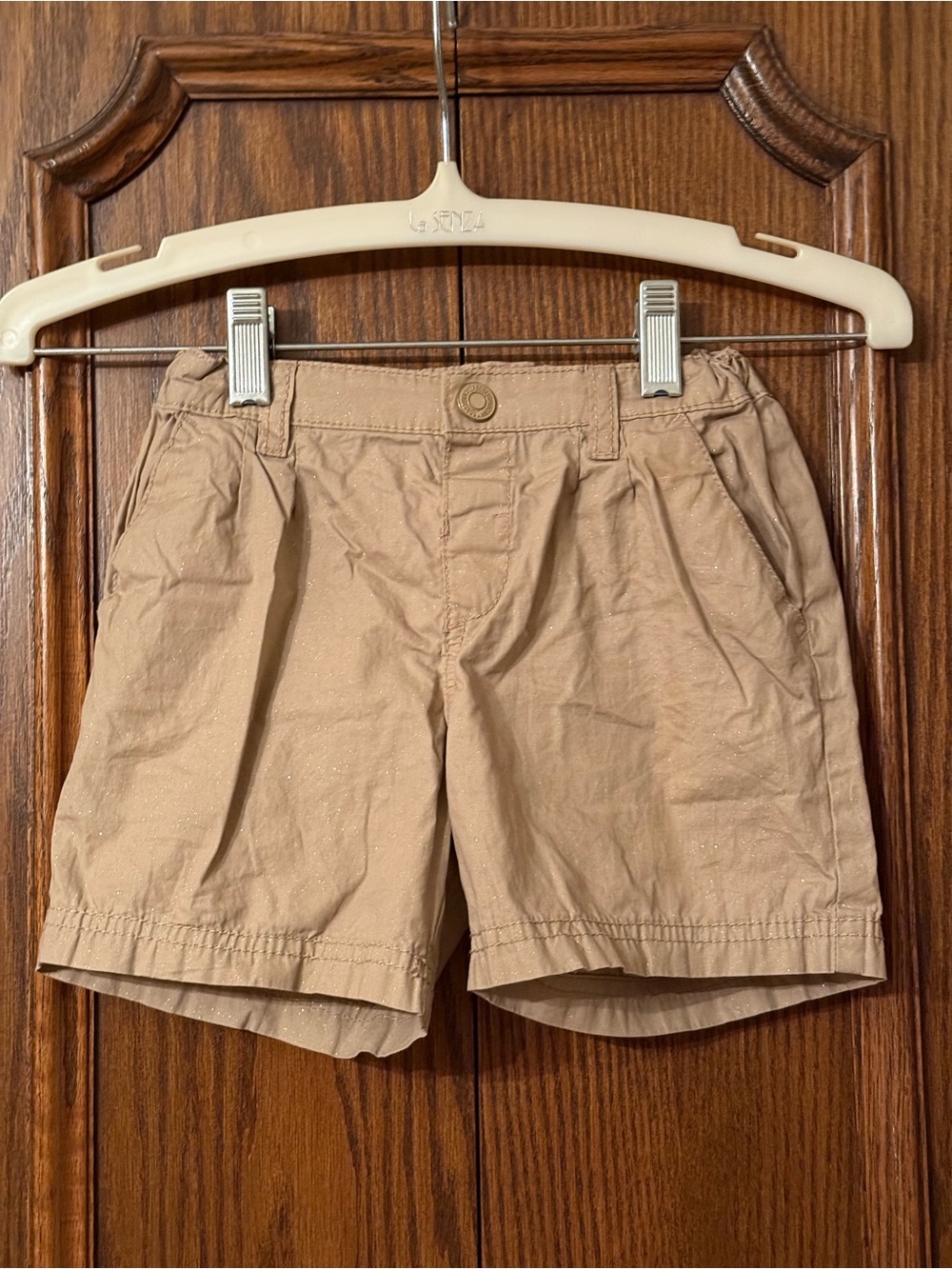 Two pairs of neutral coloured girls size 5 shorts. - Picture 2 of 9